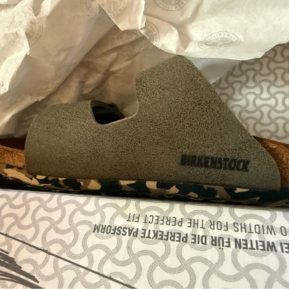 Birkenstock Arizona Two-Strap Suede Sandal in Sandwash Green Camo - Picture 3 of 5